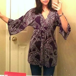 INC. Purple top with detail shapes boho